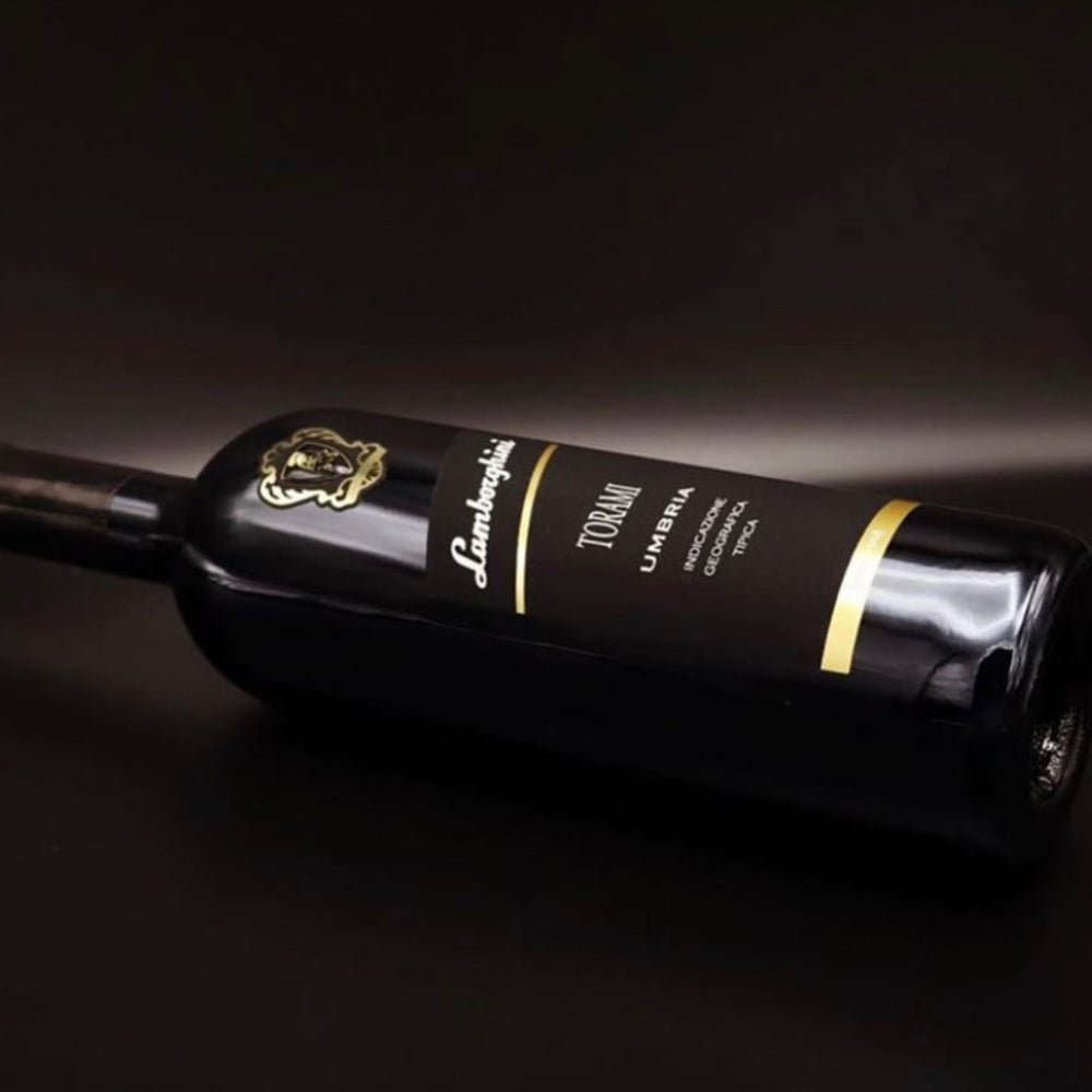 
                  
                    Lamborghini Torami Rosso Umbria IGT 2015, 13,5%vol 750ml
                  
                